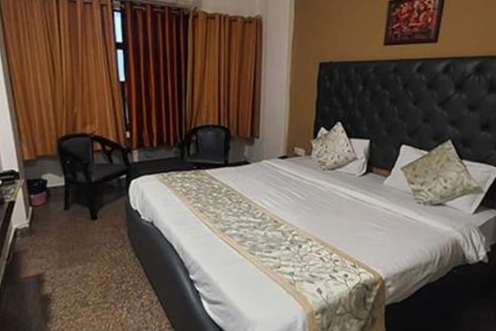 Room 20 of 25