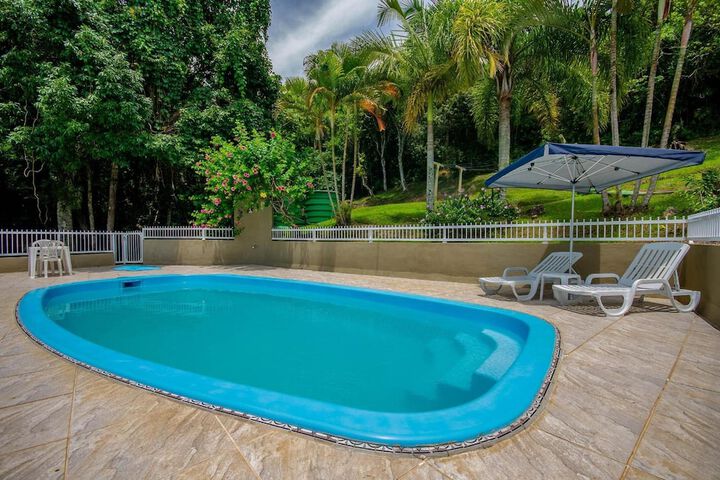 Pool 26 of 37