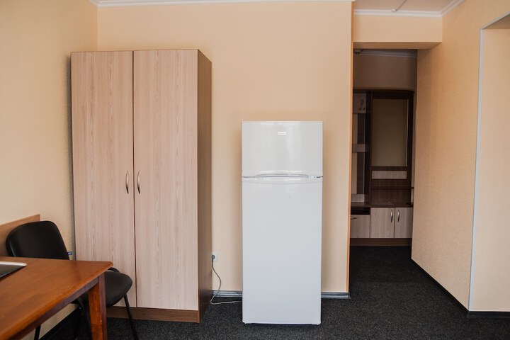 Room 15 of 28