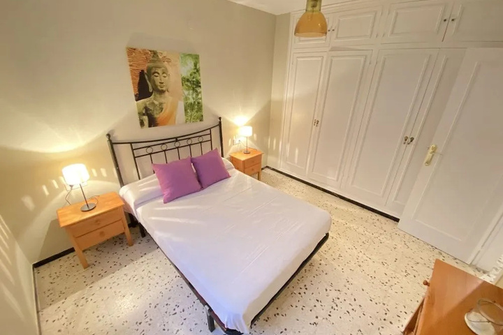 Room 6 of 22