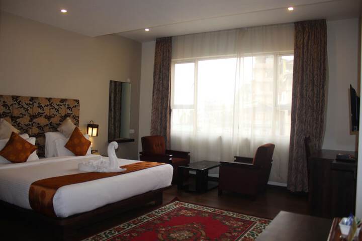 Room 9 of 44