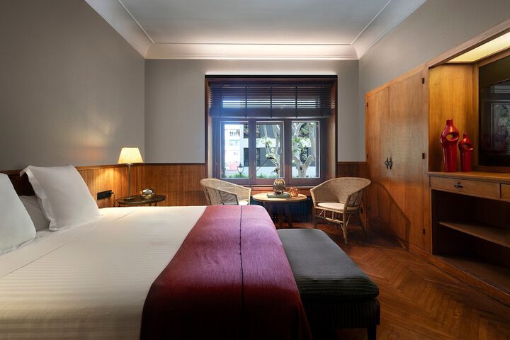 Room 27 of 75