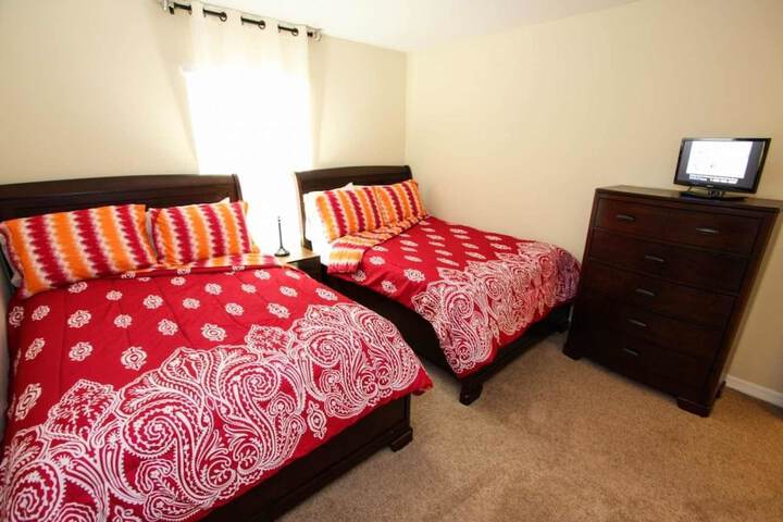 Room 5 of 30