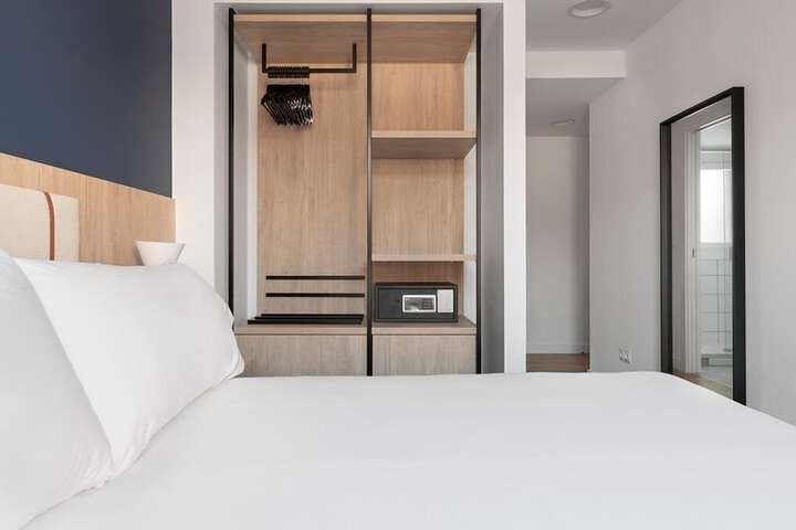 Room 20 of 57