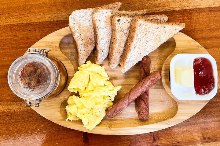 Breakfast/Coffee Service 128 of 145