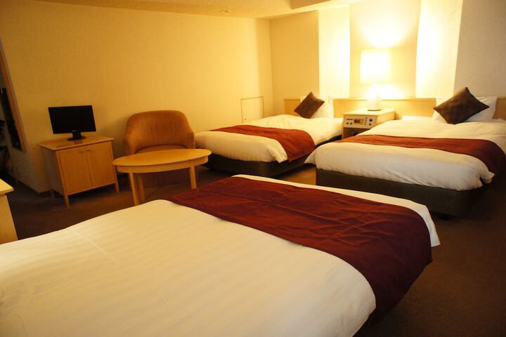 Room 19 of 45