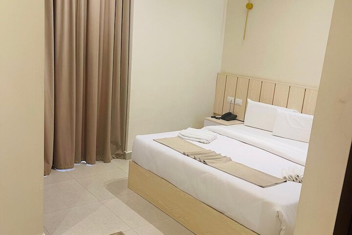 Room 38 of 92