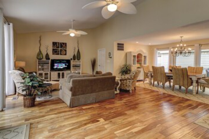 Image of Water Oak 33