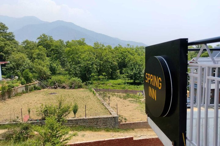Spring Inn