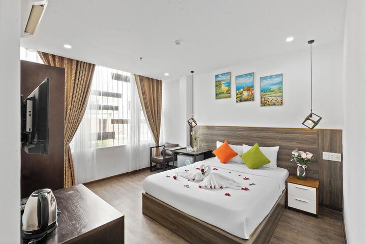 The Happy House Hotel & Apartment