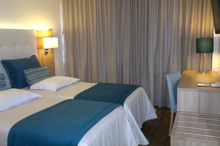 Room 10 of 73