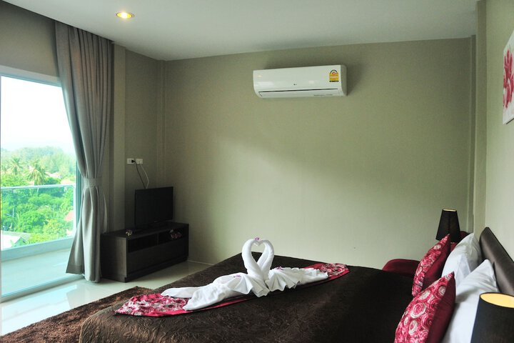 Room 9 of 92