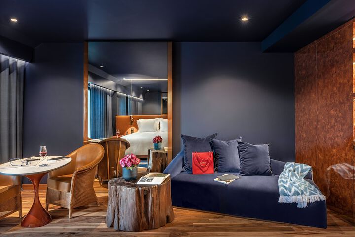 Room 15 of 130
