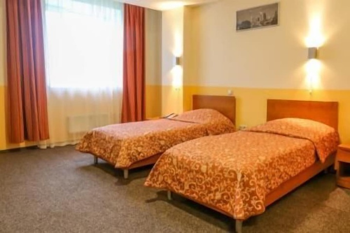 Room 8 of 41