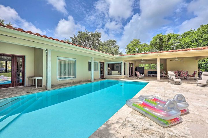 Pool 19 of 27