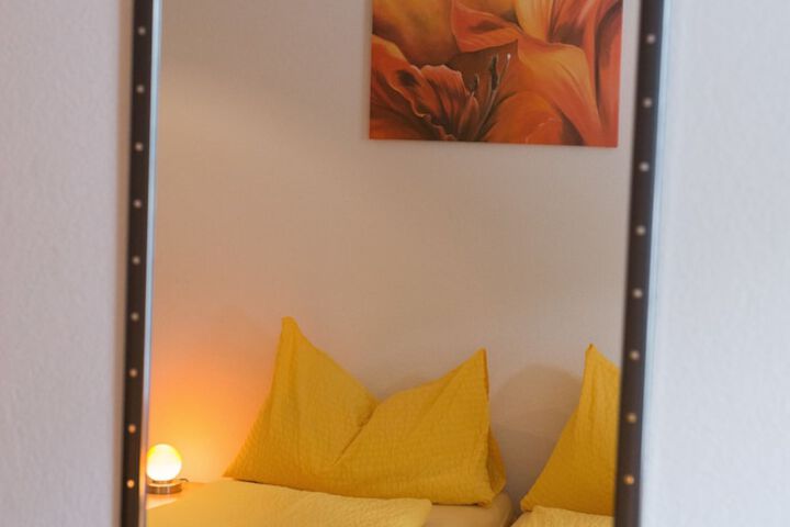 Room 42 of 120