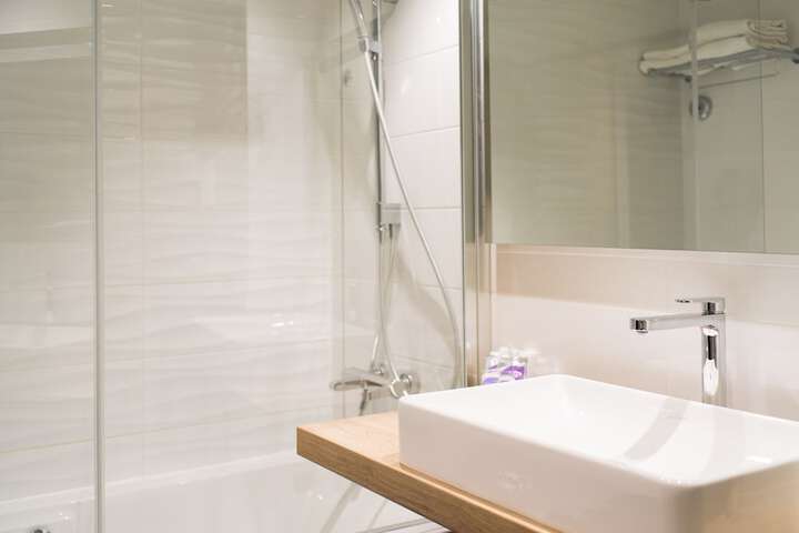Bath Photo