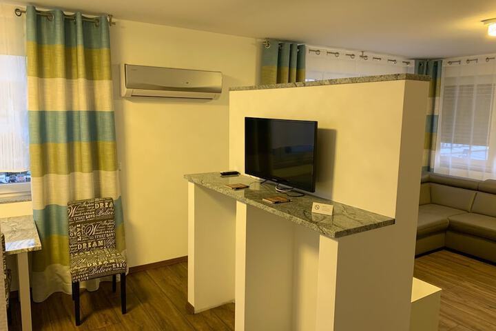 Room 26 of 44