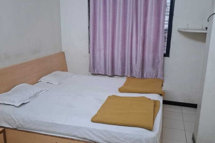 Room 3 of 23