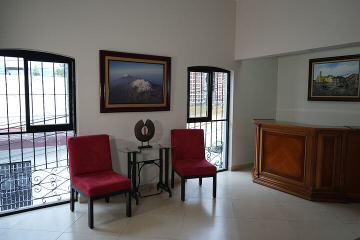 Hotel Interior 7 of 38