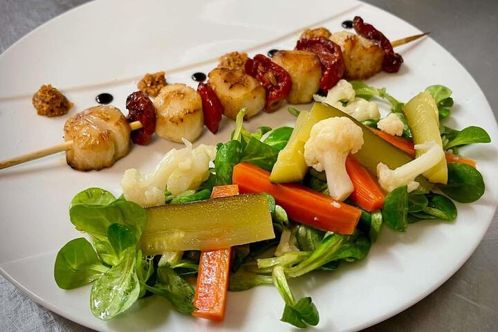Dining 55 of 71