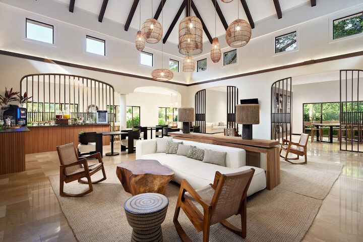 Lobby Entry