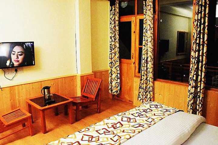 Room 19 of 25