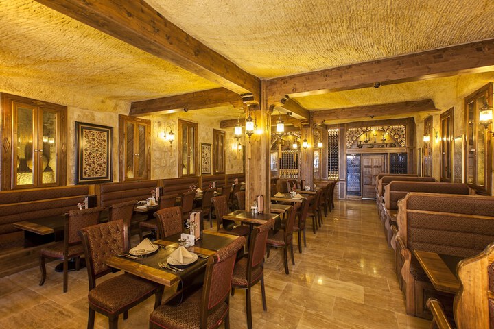 Dining 209 of 238