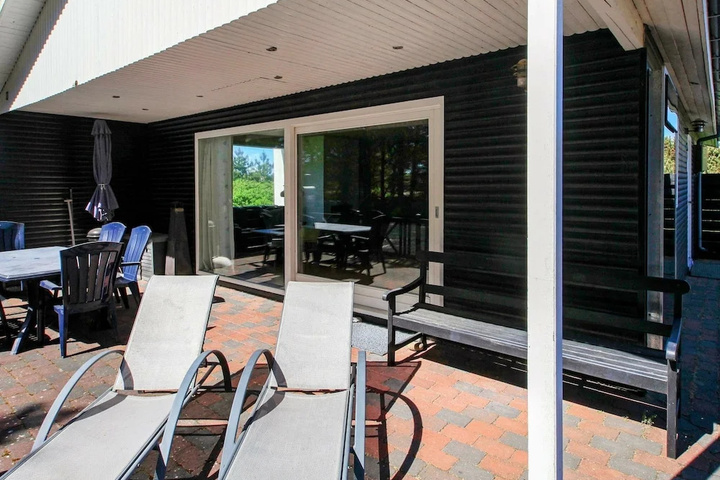 Terrace/Patio 5 of 19