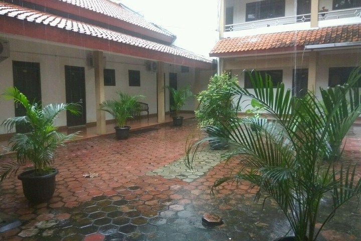 Property Grounds 5 of 11