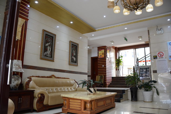 Hotel Interior 4 of 6