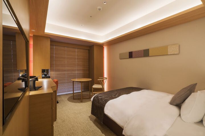 Room 18 of 88
