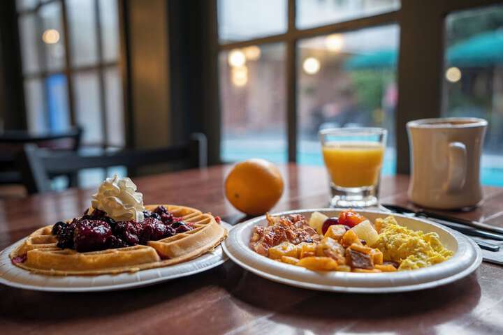 Breakfast/Coffee Service 24 of 28