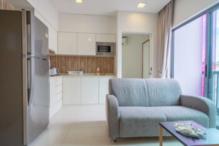 Room 3 of 12