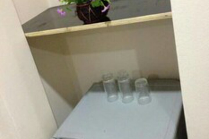 Room 15 of 16