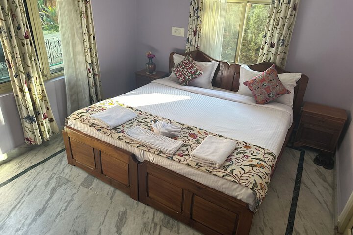 Room 12 of 42