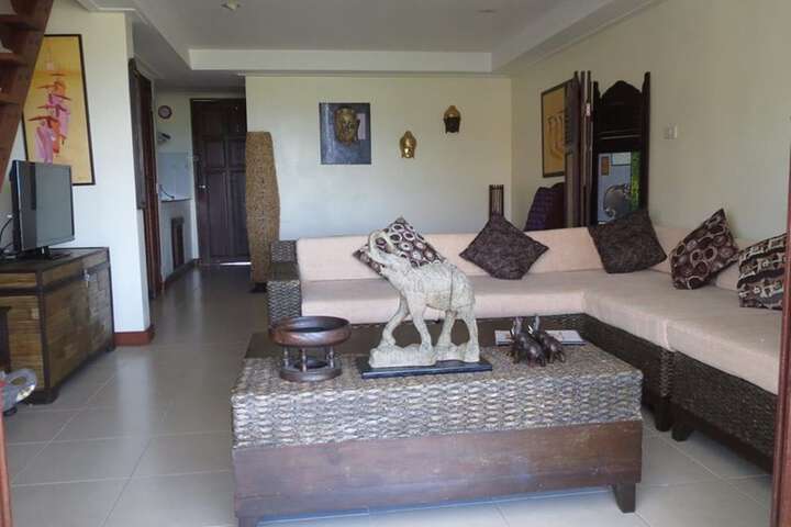 Room 11 of 20
