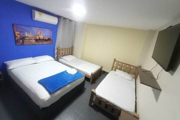 Room 4 of 22