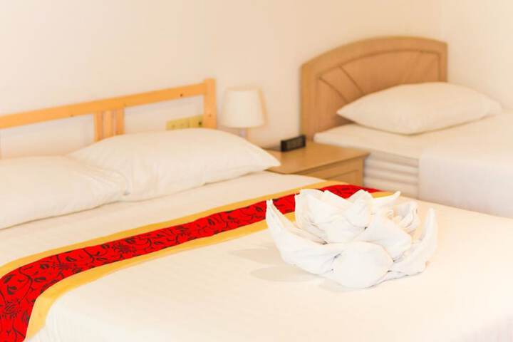 Room 7 of 36