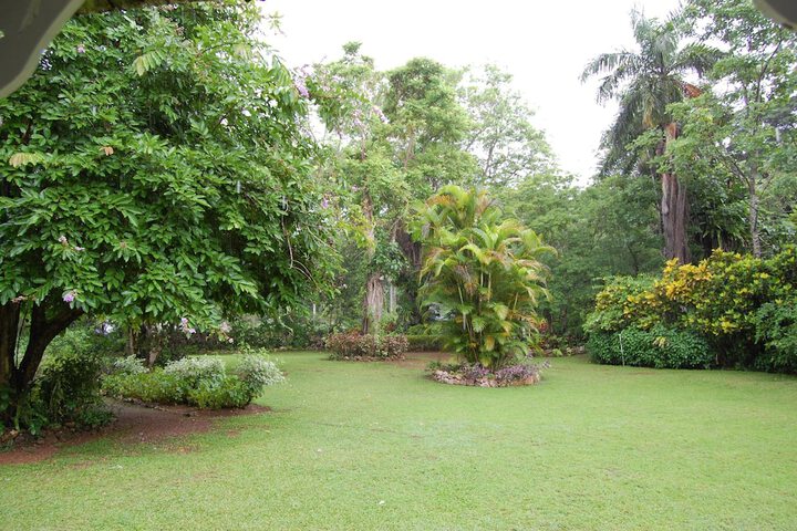 Property Grounds 10 of 15