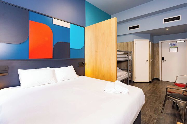 Room 10 of 59