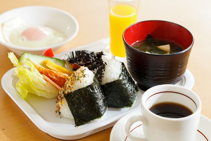 Breakfast meal