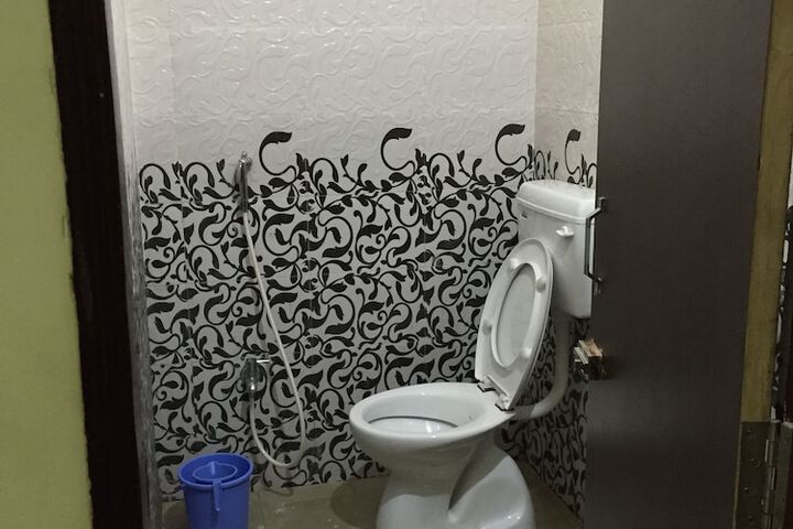 Room 7 of 7