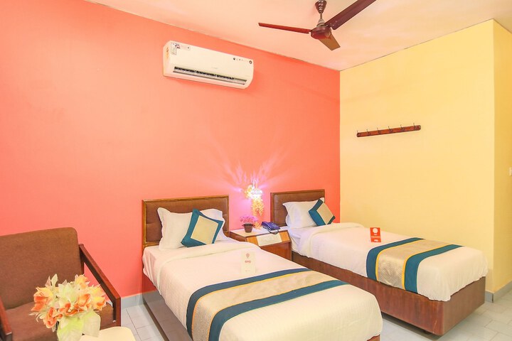 Room 8 of 20