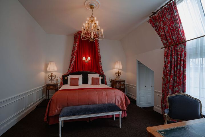 Room 22 of 92