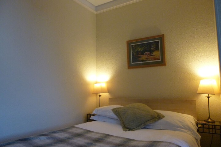 Room 5 of 30