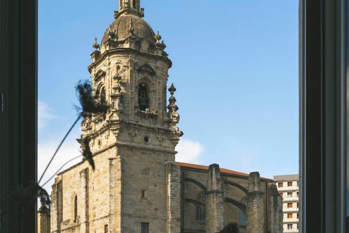 Exterior of Enea Living