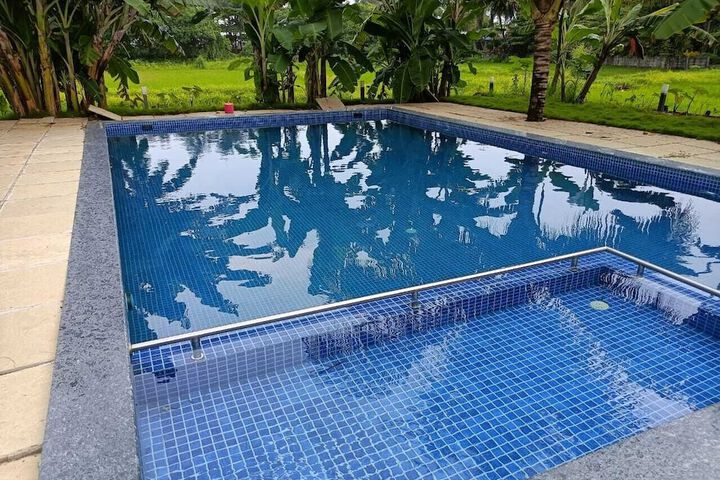 Pool 6 of 12
