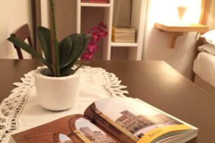 Room 48 of 53
