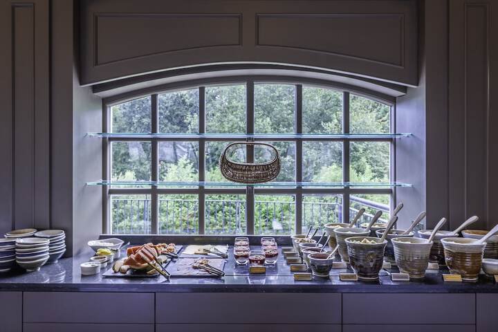 Dining 39 of 70
